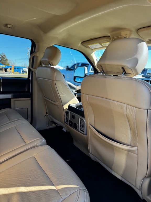2017 Ford F-250 Image 19