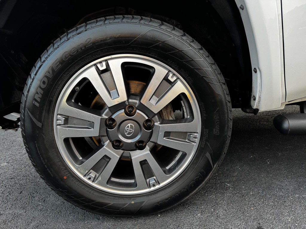 2018 Toyota Tundra Image 10
