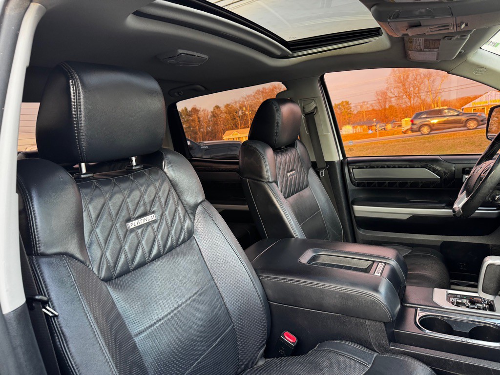2018 Toyota Tundra Image 24