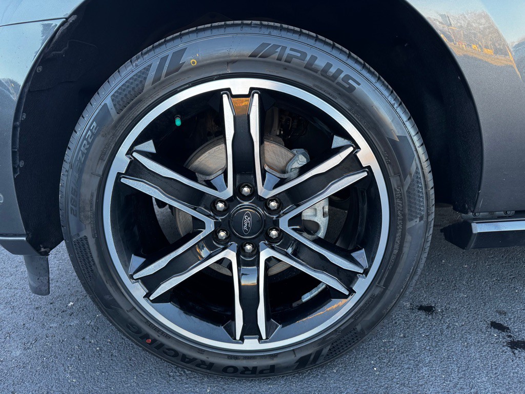 2019 Ford Expedition Image 9