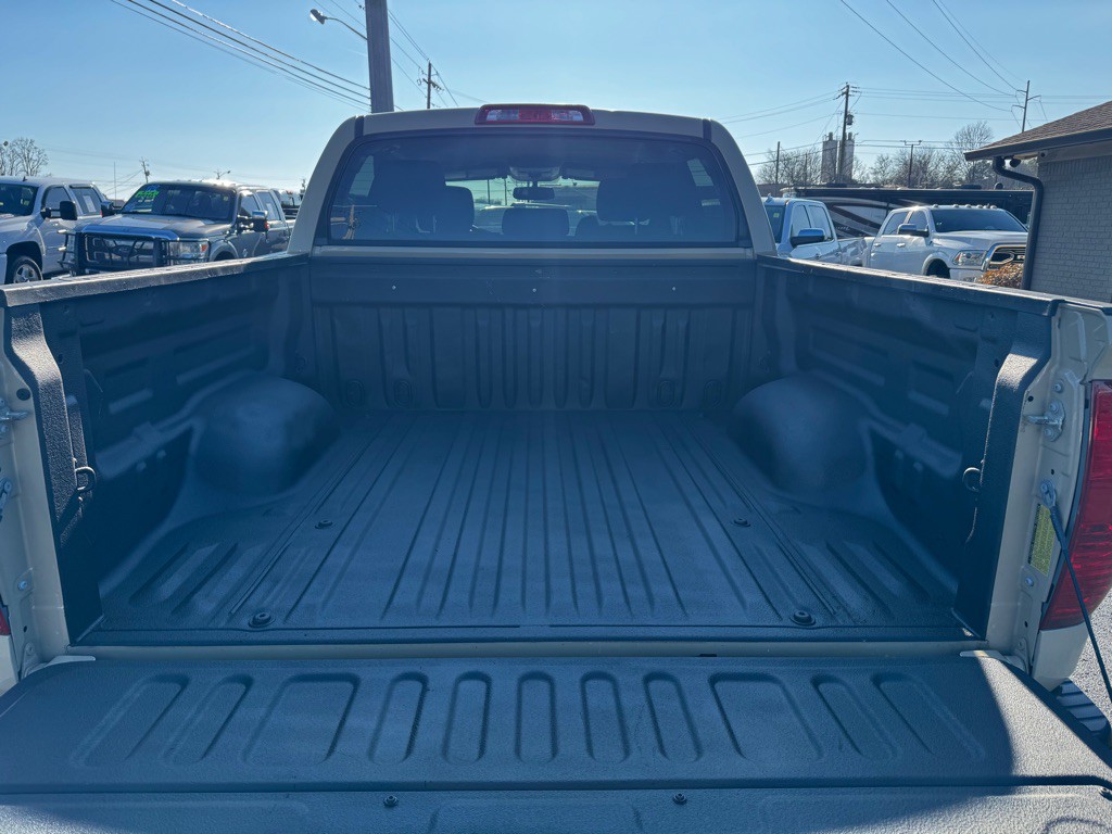 2017 Toyota Tundra Image 5