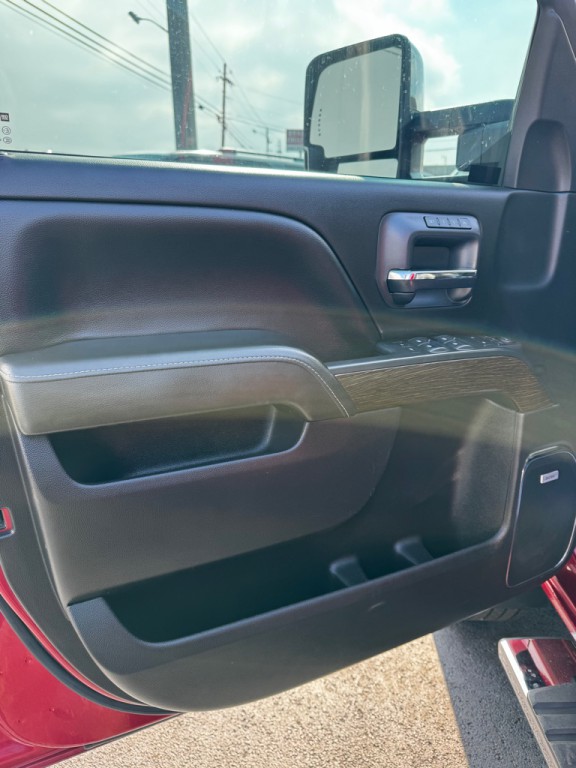 2018 GMC Sierra Image 15