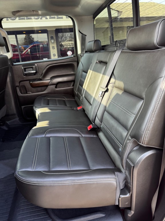 2018 GMC Sierra Image 17