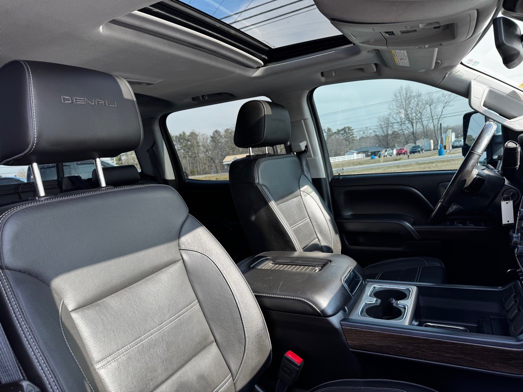 2018 GMC Sierra Image 26