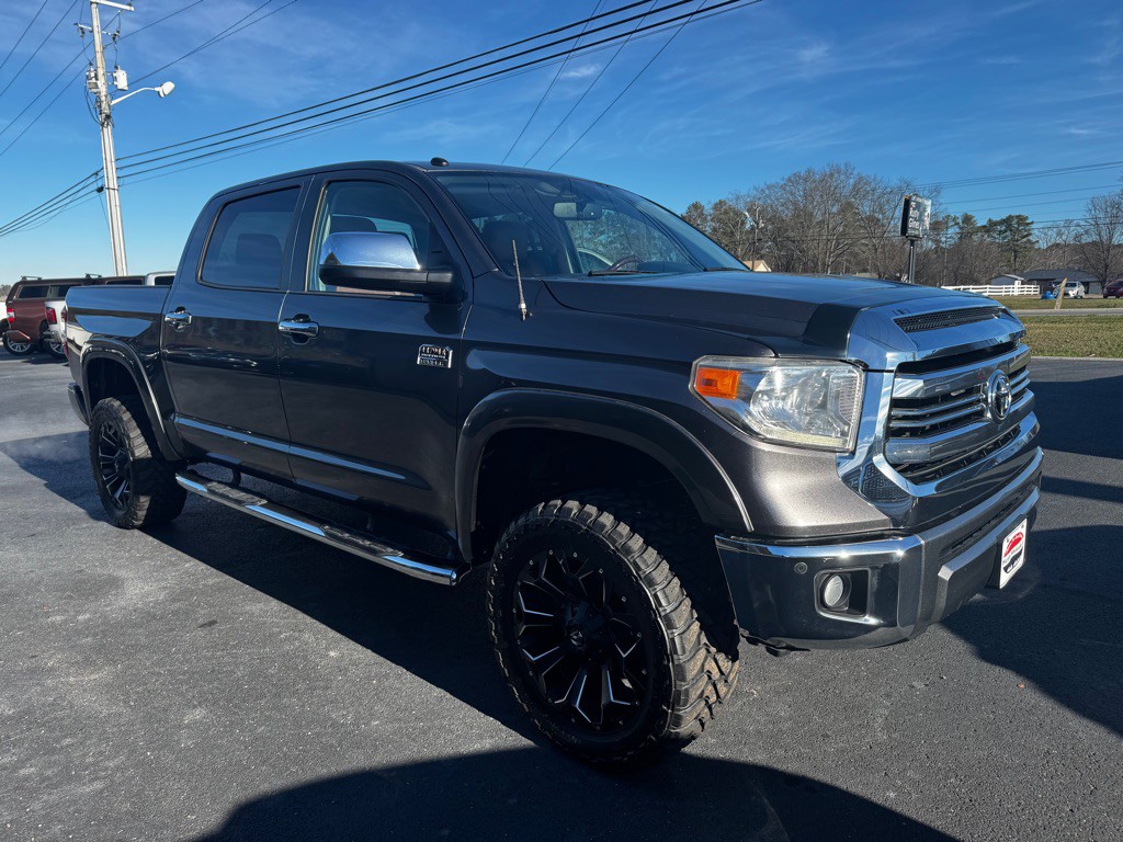 2016 Toyota Tundra Image 9