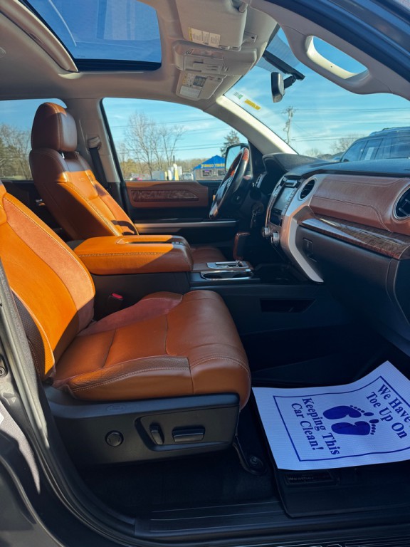 2016 Toyota Tundra Image 23