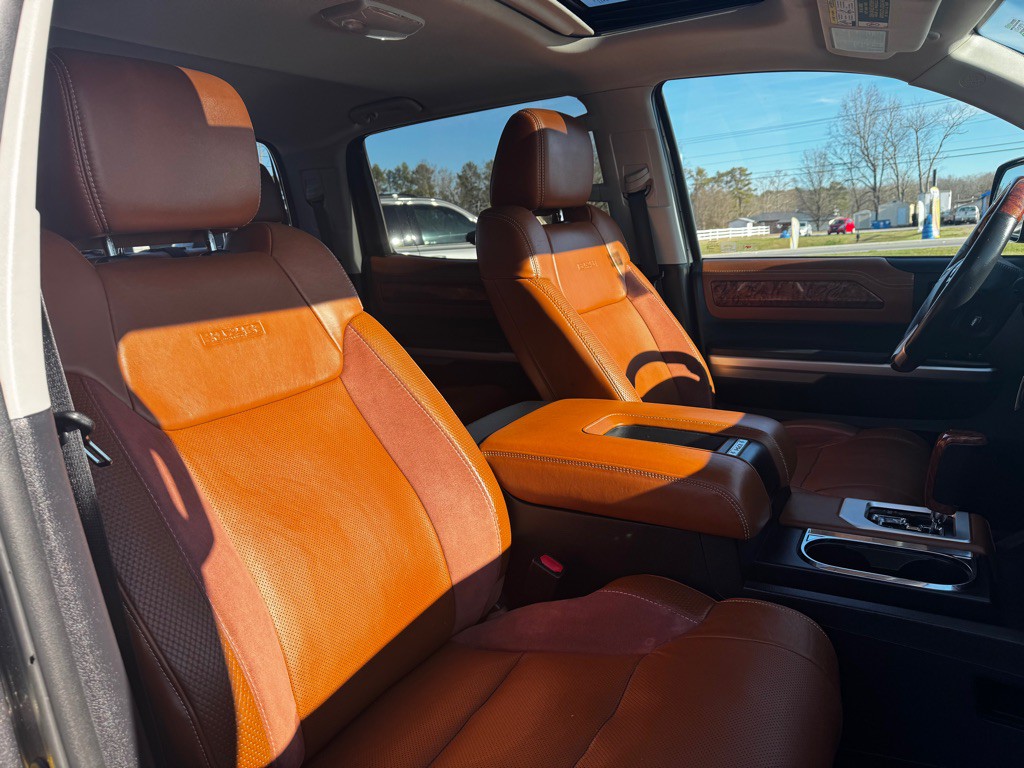 2016 Toyota Tundra Image 25