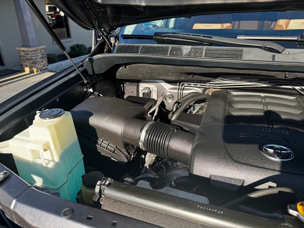2016 Toyota Tundra Image 28