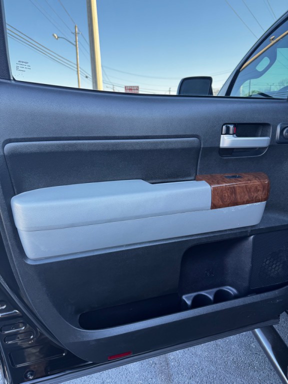 2012 Toyota Tundra Image 16