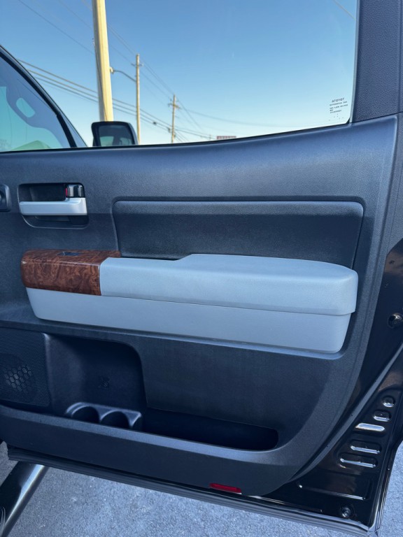 2012 Toyota Tundra Image 21