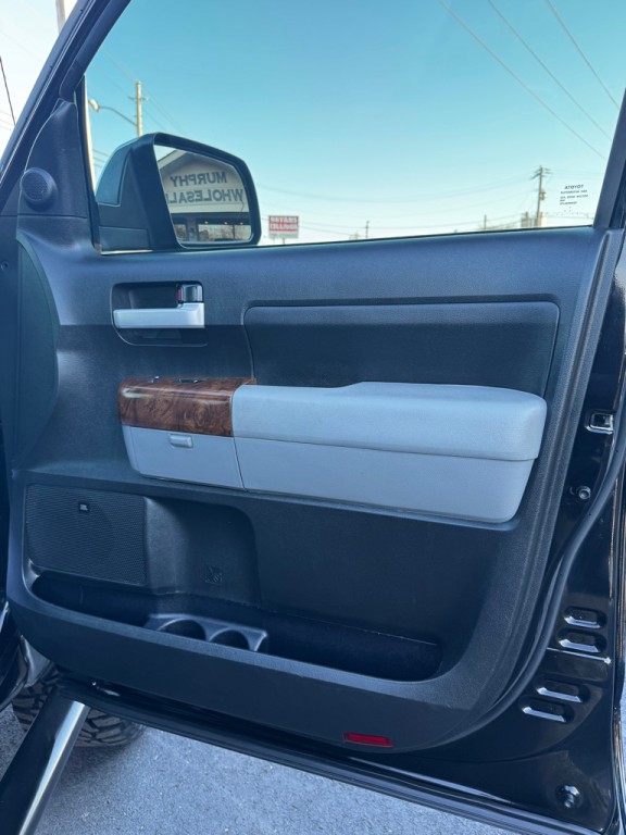 2012 Toyota Tundra Image 25