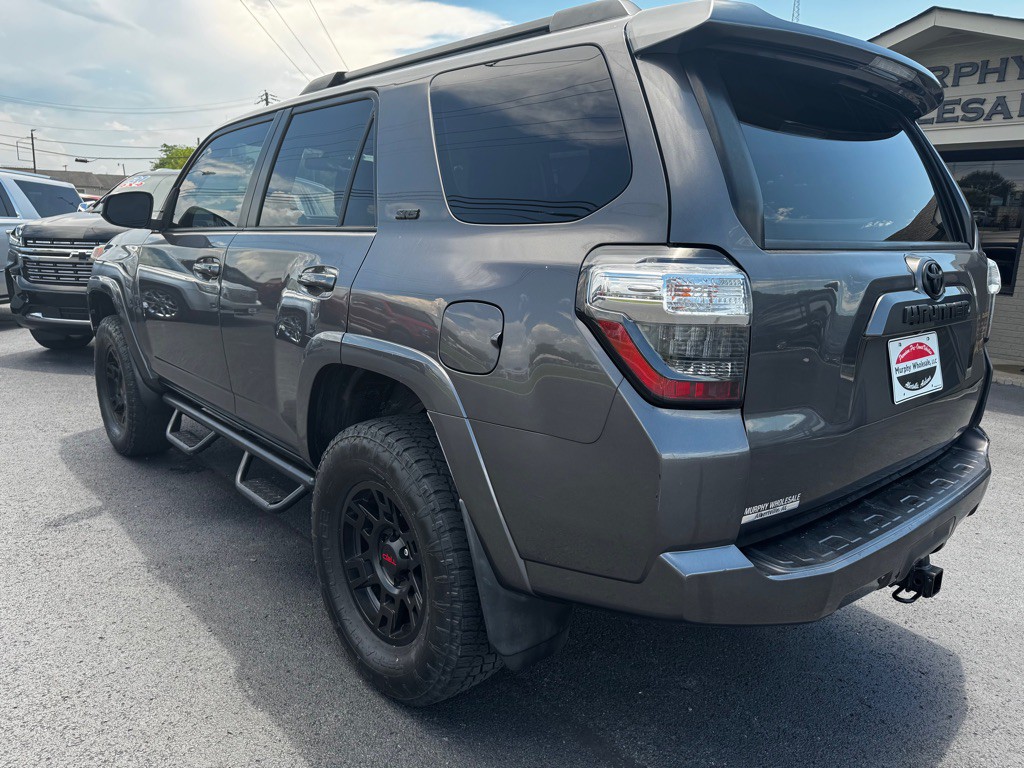 2015 Toyota 4Runner Image 3