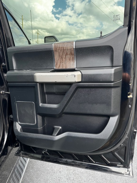 2017 Ford F-250 Image 26