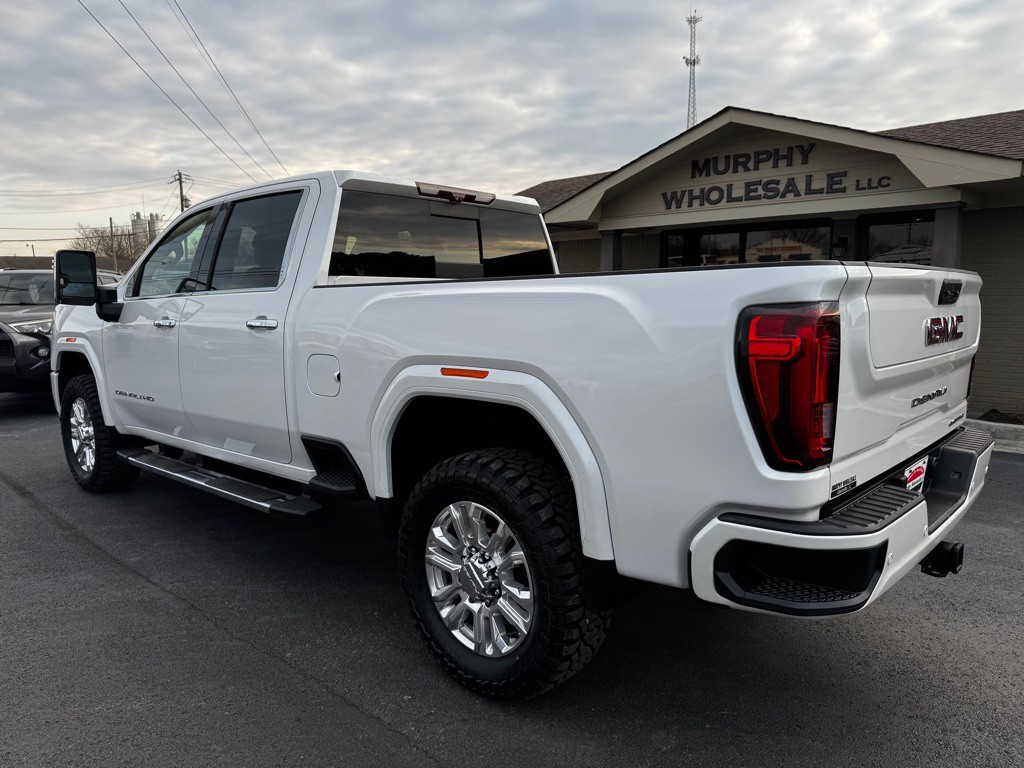 2020 GMC Sierra Image 3