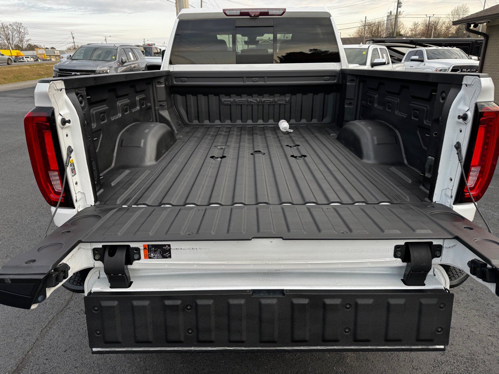 2020 GMC Sierra Image 5