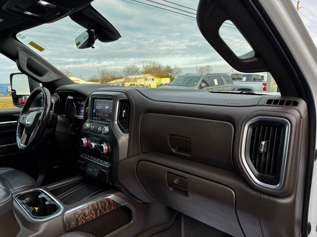 2020 GMC Sierra Image 26