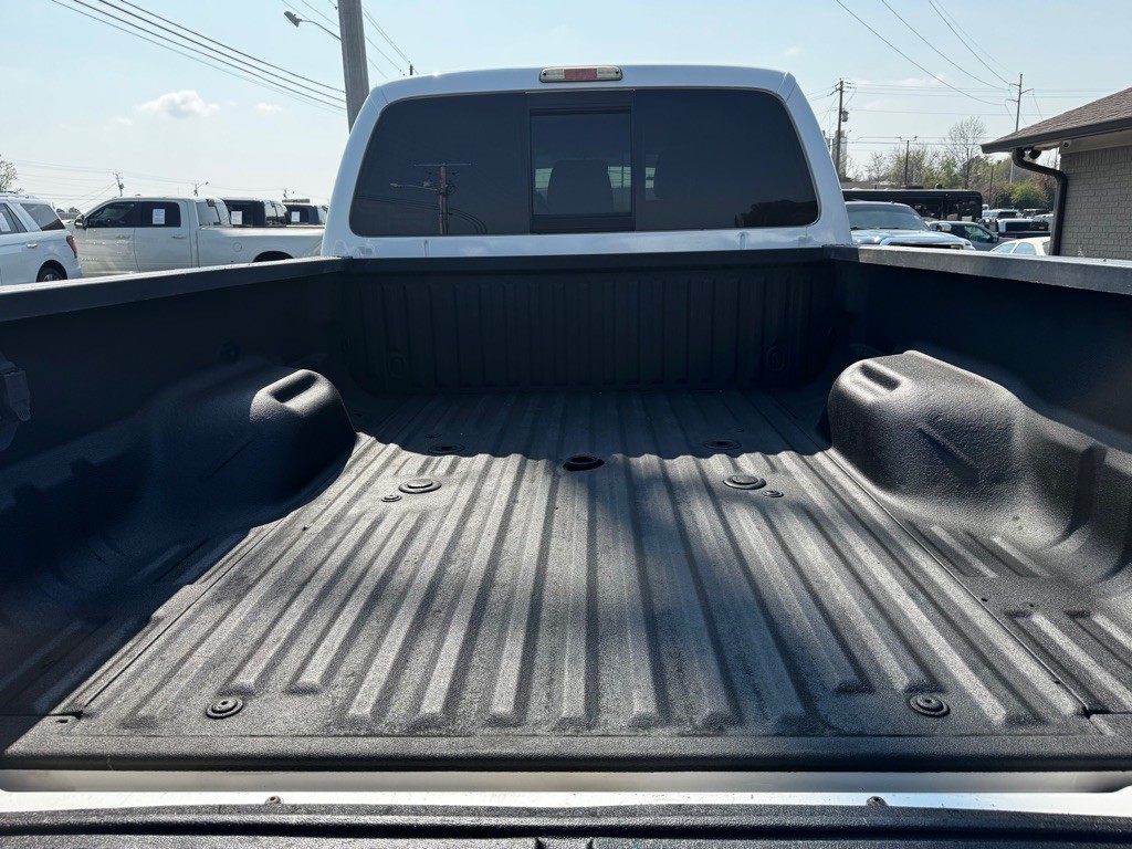 2015 Ford F-350 Image 5