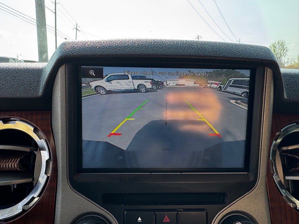 2015 Ford F-350 Image 15