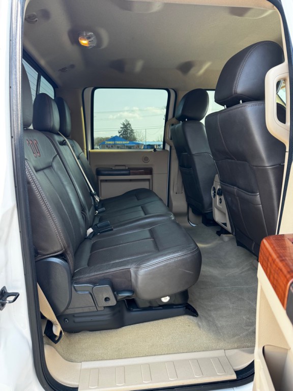 2015 Ford F-350 Image 21