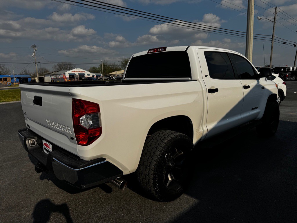 2015 Toyota Tundra Image 6