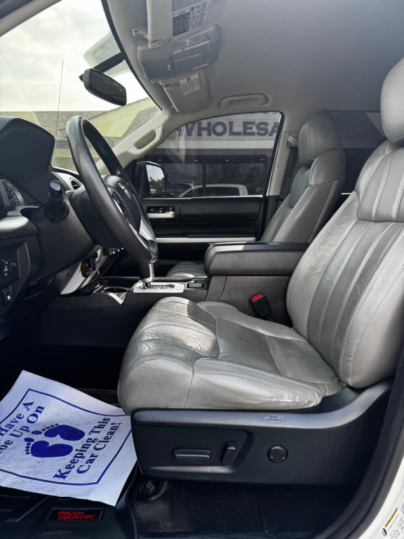 2015 Toyota Tundra Image 12