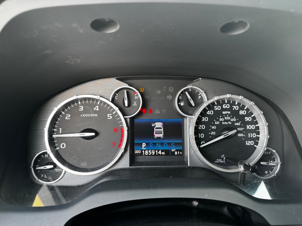 2015 Toyota Tundra Image 13