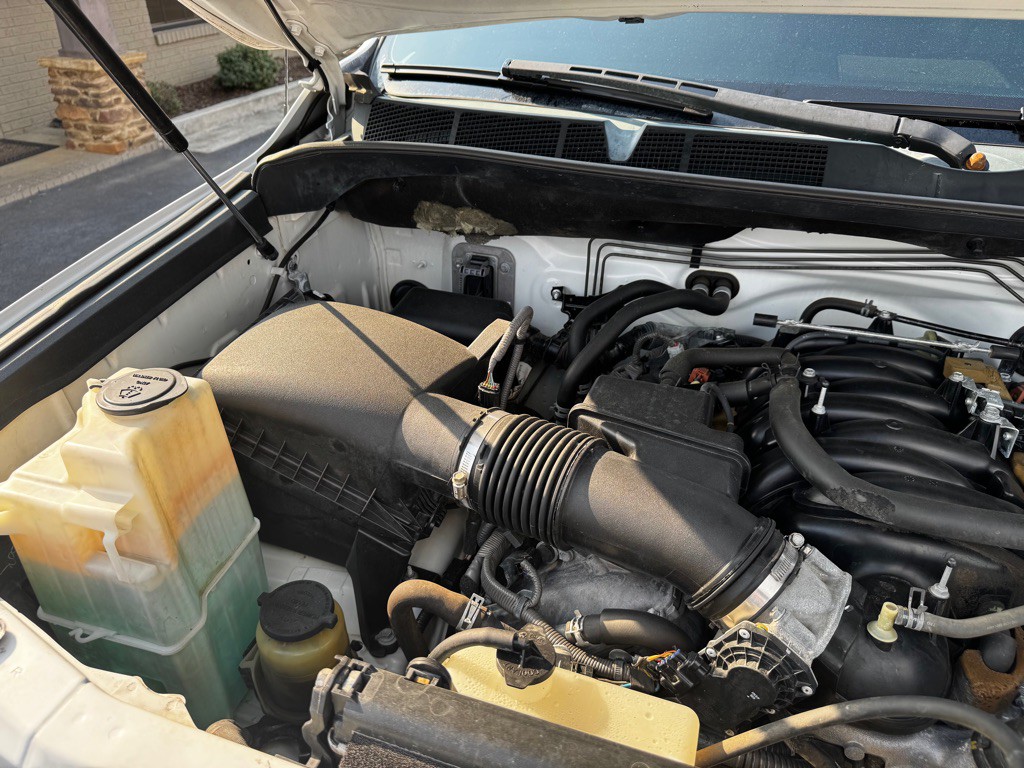 2015 Toyota Tundra Image 30