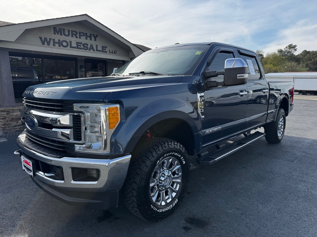 2017 Ford F-250 Image 2