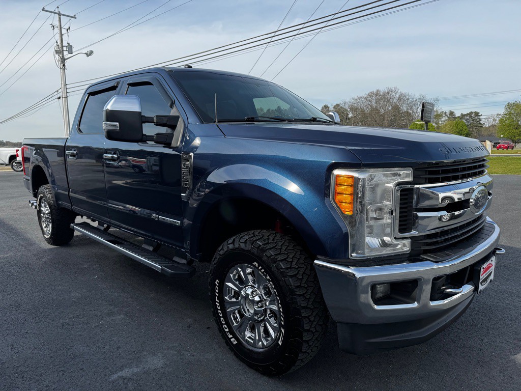 2017 Ford F-250 Image 8