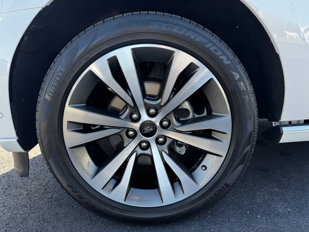 2020 Ford Expedition Image 9