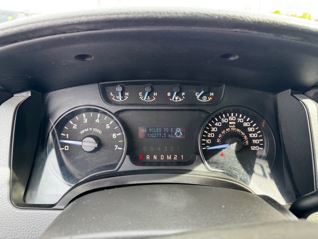 2011 Ford F-150 Image 13