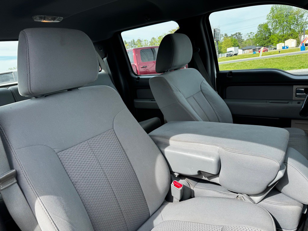 2011 Ford F-150 Image 26