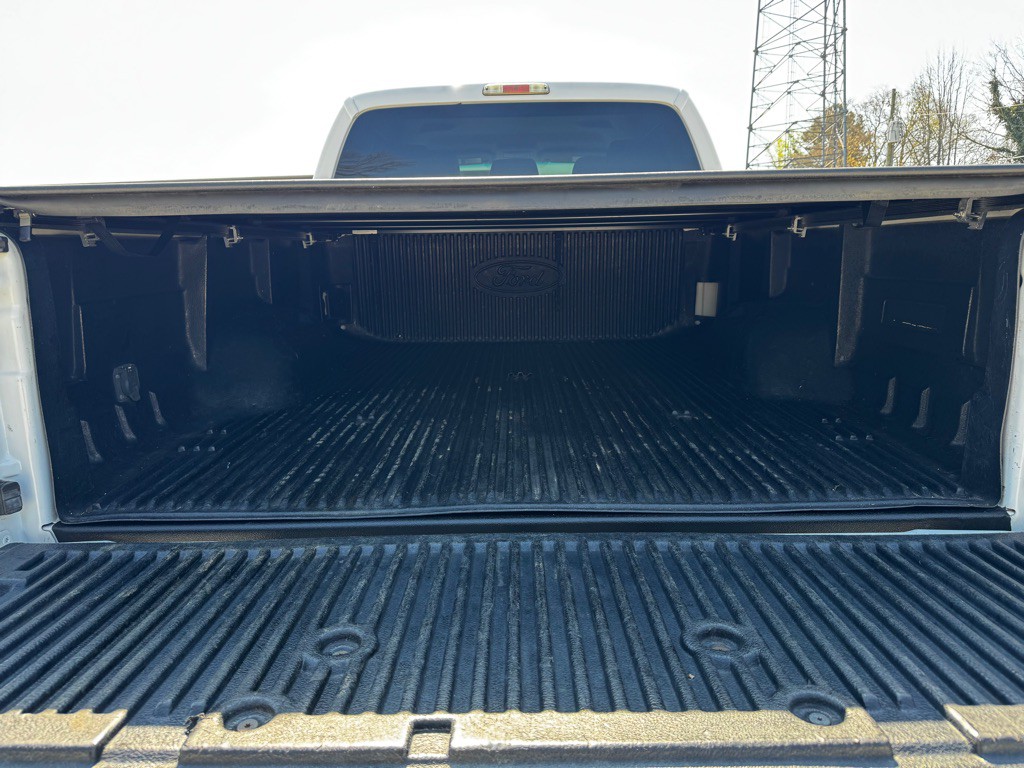 2015 Ford F-250 Image 6