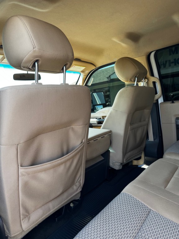 2015 Ford F-250 Image 21