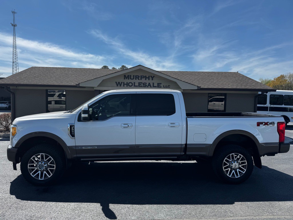 2017 Ford F-250 Image 1