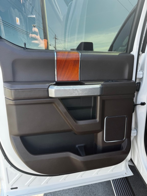 2017 Ford F-250 Image 19