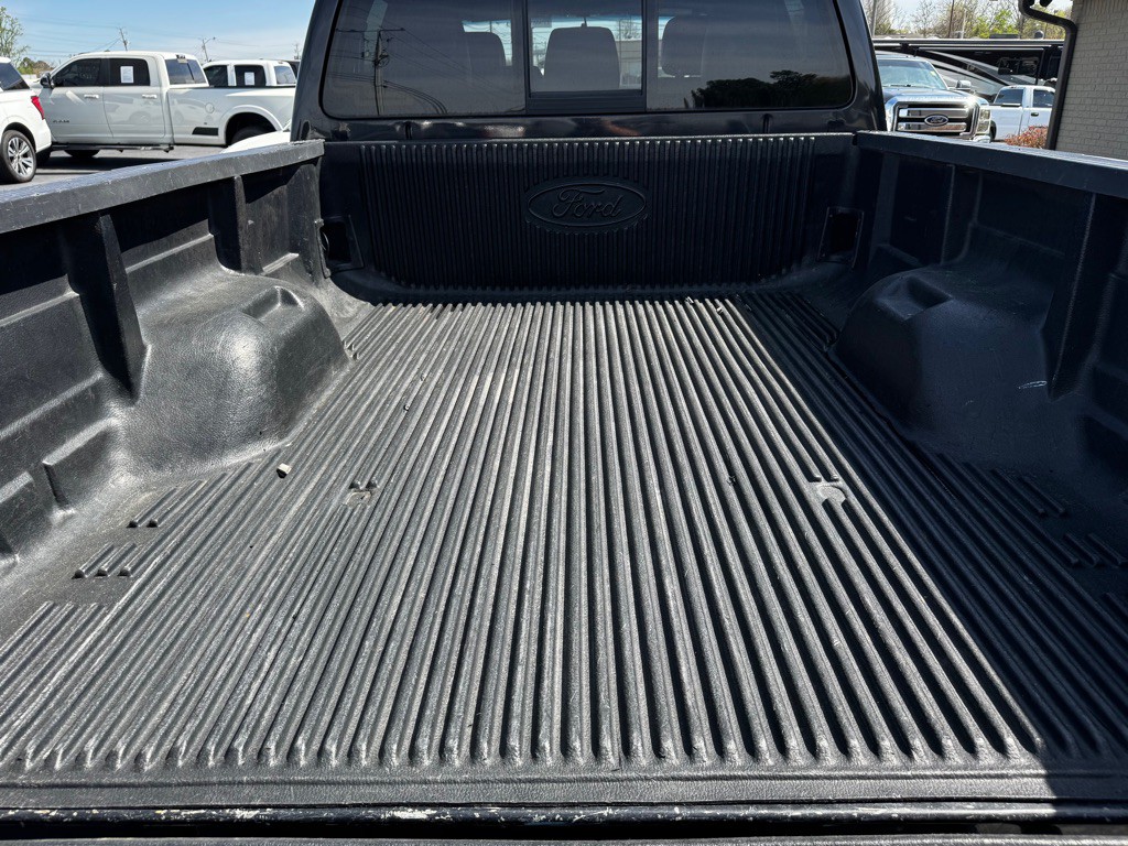 2015 Ford F-250 Image 5
