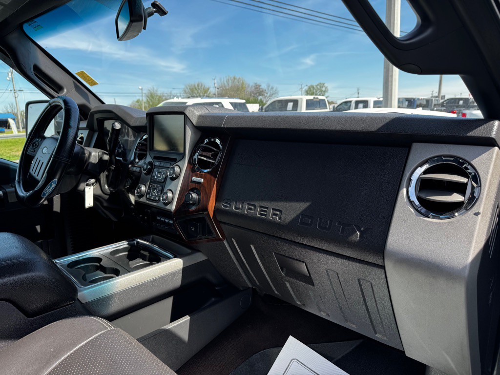 2015 Ford F-250 Image 26