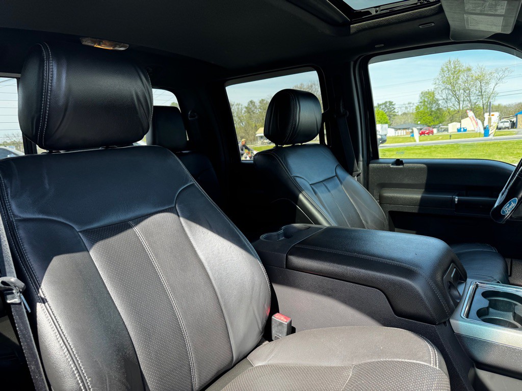 2015 Ford F-250 Image 27