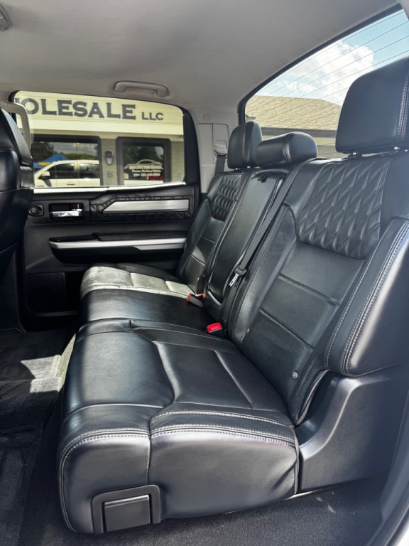 2016 Toyota Tundra Image 18