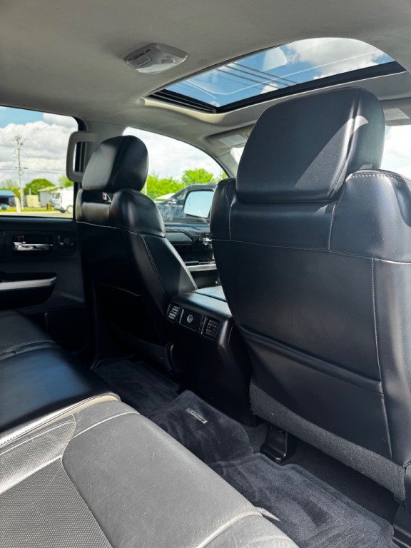 2016 Toyota Tundra Image 23