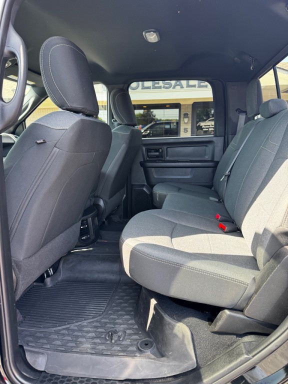 2021 RAM 3500 Image 17