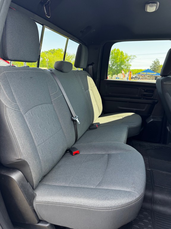 2021 RAM 3500 Image 22