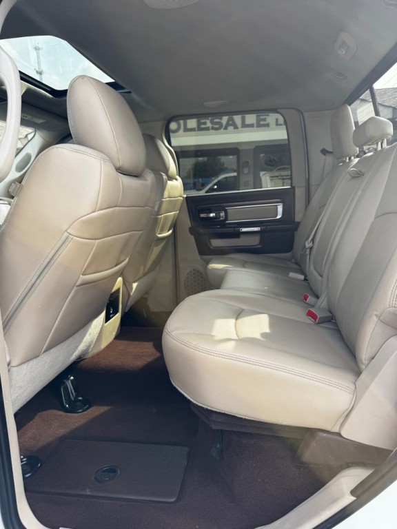 2015 RAM 2500 Image 17