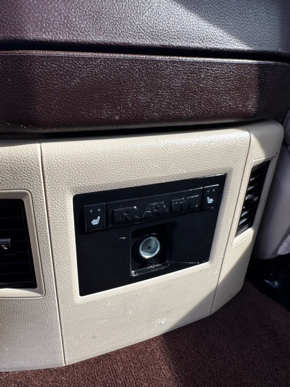 2015 RAM 2500 Image 20