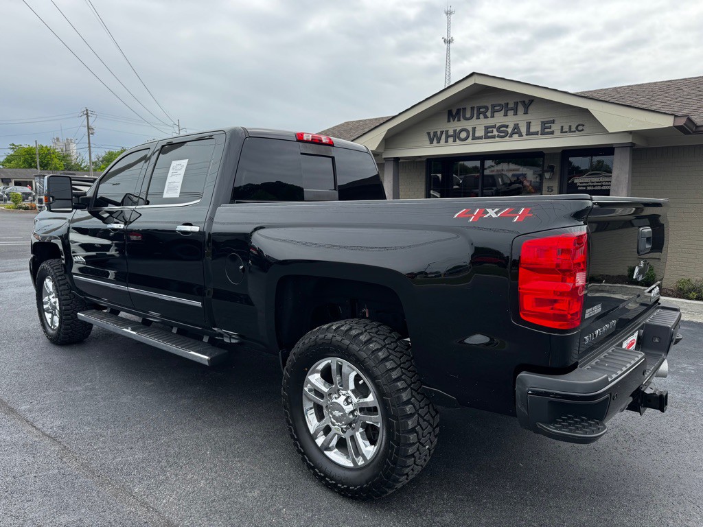 2018 Chevrolet Silverado 1500 Image 3