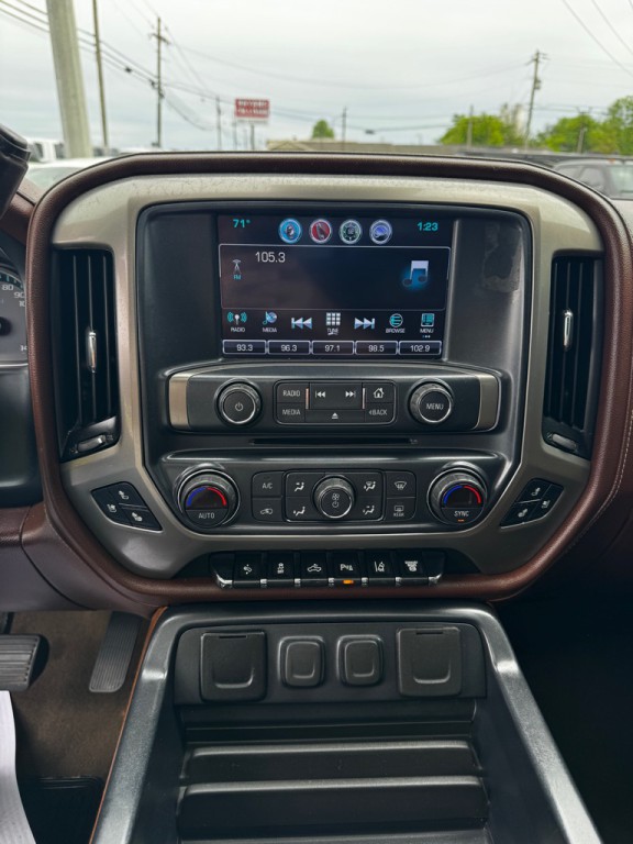 2018 Chevrolet Silverado 1500 Image 14