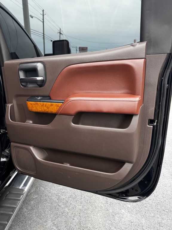 2018 Chevrolet Silverado 1500 Image 24