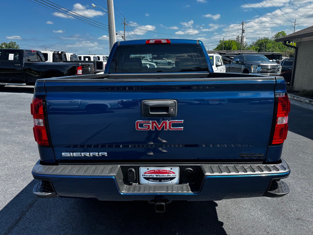 2017 GMC Sierra Image 4