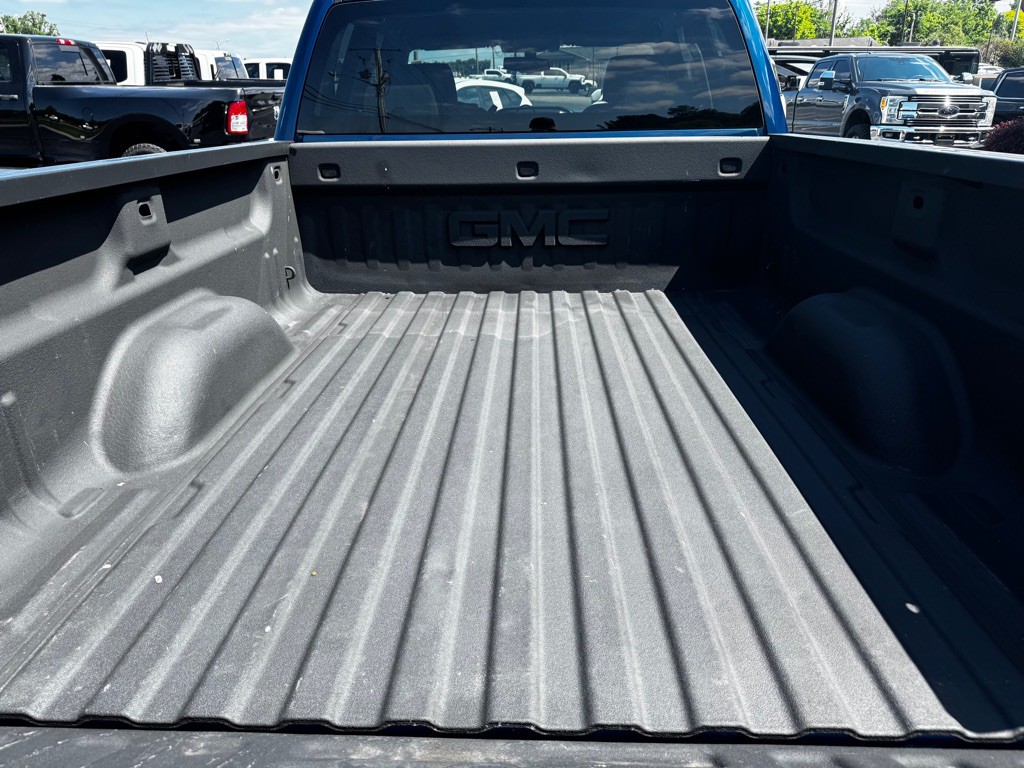 2017 GMC Sierra Image 5